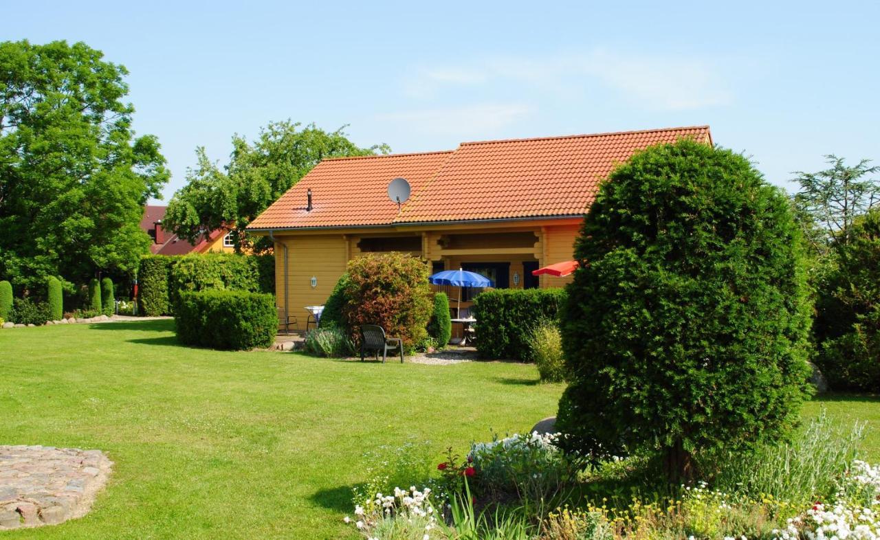 Ferienanlage Doll Neuendorf A Exterior foto